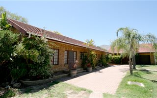 3 Bedroom House in Porterville