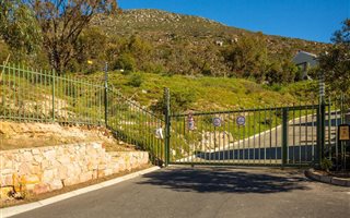 1009 m² Land available in Capri