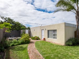 2 Bed Townhouse in Klein Nederburg