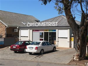 180 m² Office Space in Jeffreys Bay