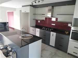 4 Bed House in Sunset Estate