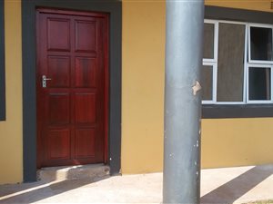 1 Bed Garden Cottage in Bluff