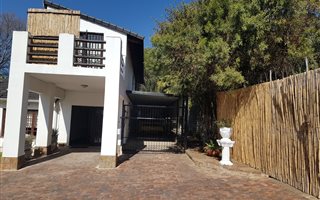 1 Bedroom Duplex in Robindale