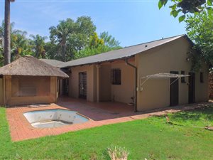 7 Bed House in Hatfield
