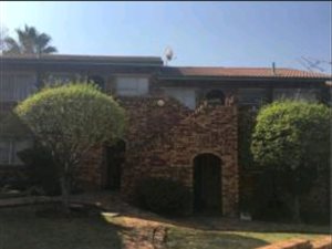 2 Bed Townhouse in Woodmead