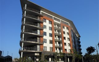 4 Bedroom Apartment in Point