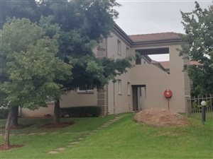 2 Bed Townhouse in Bedfordview