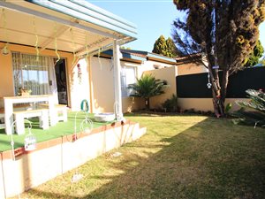3 Bed Townhouse in Strubens Valley