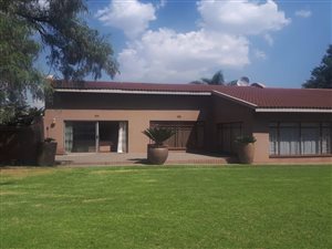 3 Bed House in Three Rivers East