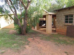 1 ha Smallholding in Groot Marico