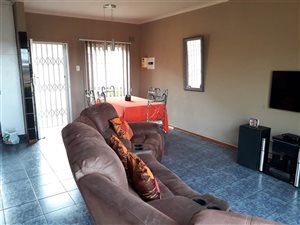 2 Bed Apartment in Empangeni Central