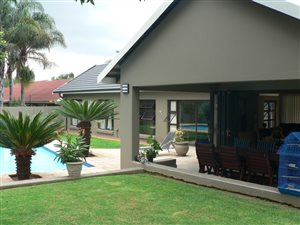 5 Bed House in Wingate Park