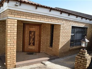 2 Bed House in Diepkloof