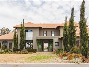 3 Bed House in Klein Zevenwacht