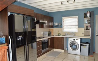 2 Bedroom Apartment in Broadacres