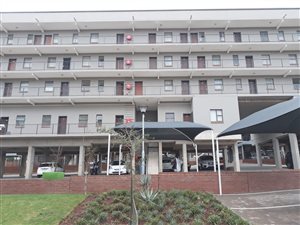2 Bed Apartment in Lyttelton Manor