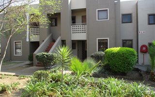 2 Bedroom Townhouse in Newmarket Park