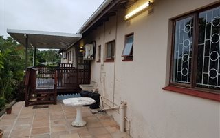 4 Bedroom Simplex in Greenwood Park