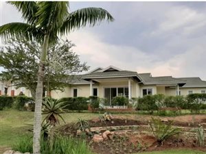 4 Bed House in Mt Edgecombe