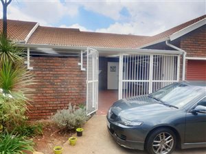 2 Bed Townhouse in Boksburg South