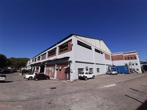 2903 m² Industrial space in New Germany