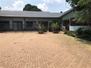 1.2 ha Farm in Benoni AH