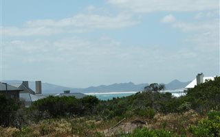 600 m² Land available in Klipfonteyn