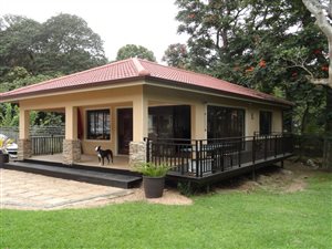 1 Bed Garden Cottage in Padfield Park