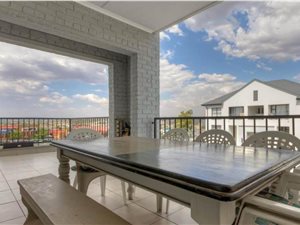 2 Bed Apartment in Petervale