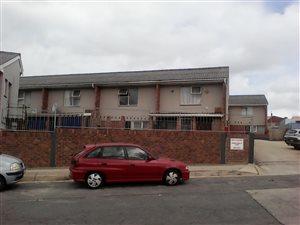 2 Bed Apartment in Korsten