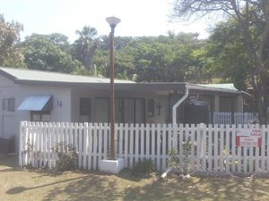 2 Bed House in Hibberdene