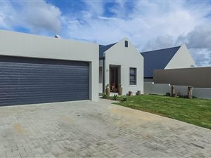 4 Bed House in Berg En Dal
