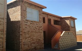 2 Bedroom Townhouse in New Redruth