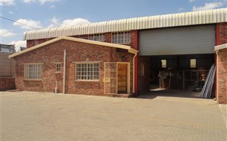 365 m² Commercial space in Anderbolt