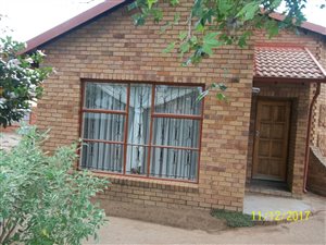 3 Bed House in Lethlabile