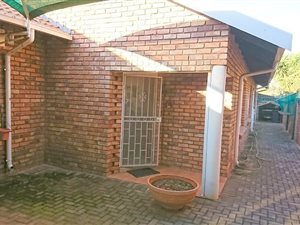 3 Bed Duet in Ninapark
