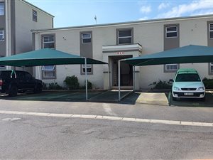 2 Bed Apartment in Vredekloof East