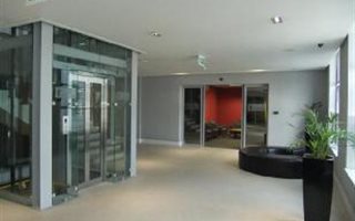 274 m² Retail Space in Bedfordview