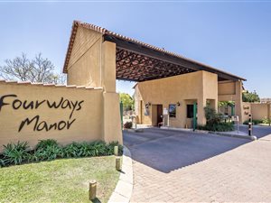 1000 m² Commercial space in Fourways