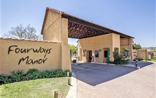1000 m² Commercial space in Fourways