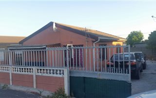 2 Bedroom House in Bellville South