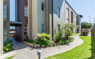 2 Bedroom Apartment in Dormehlsdrift