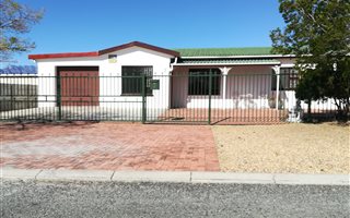 3 Bedroom House in Somerset Park