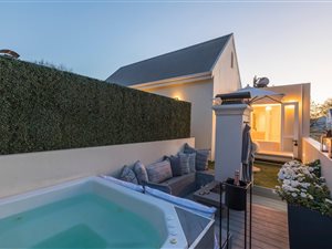 2 Bed Cluster in Parktown North