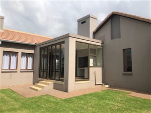 3 Bed House in Midlands Estate