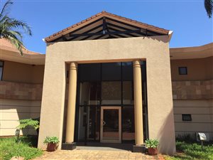 414 m² Commercial space in La Lucia