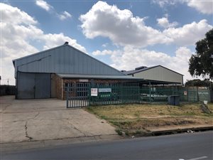 900 m² Industrial space in Chloorkop