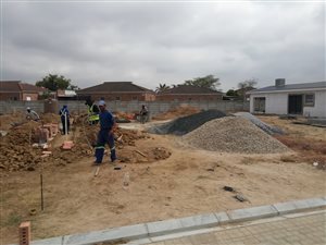 261 m² Land available in Uitzicht