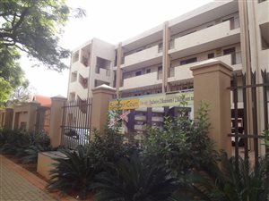 2 Bed Apartment in Arcadia