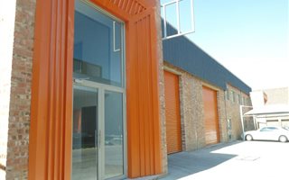 300 m² Commercial space in Wilbart